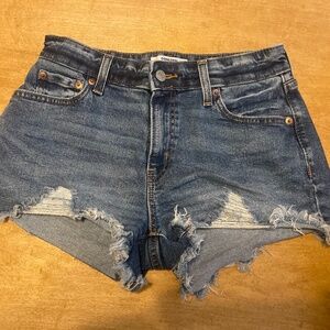 Levi Denim High Wasted Shorts, Size 4